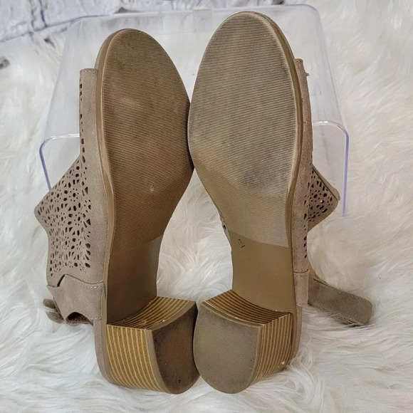 Coconuts Tan Sling Back Peep Toe Stacked Heel Velcro Sandals 8.5 - Picture 11 of 11